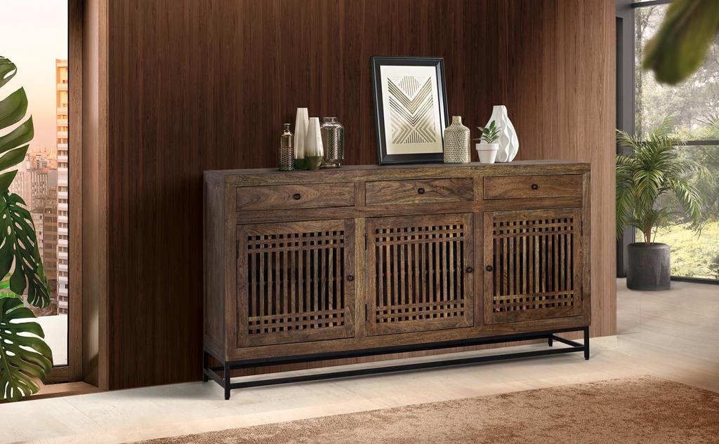 SIDEBOARD